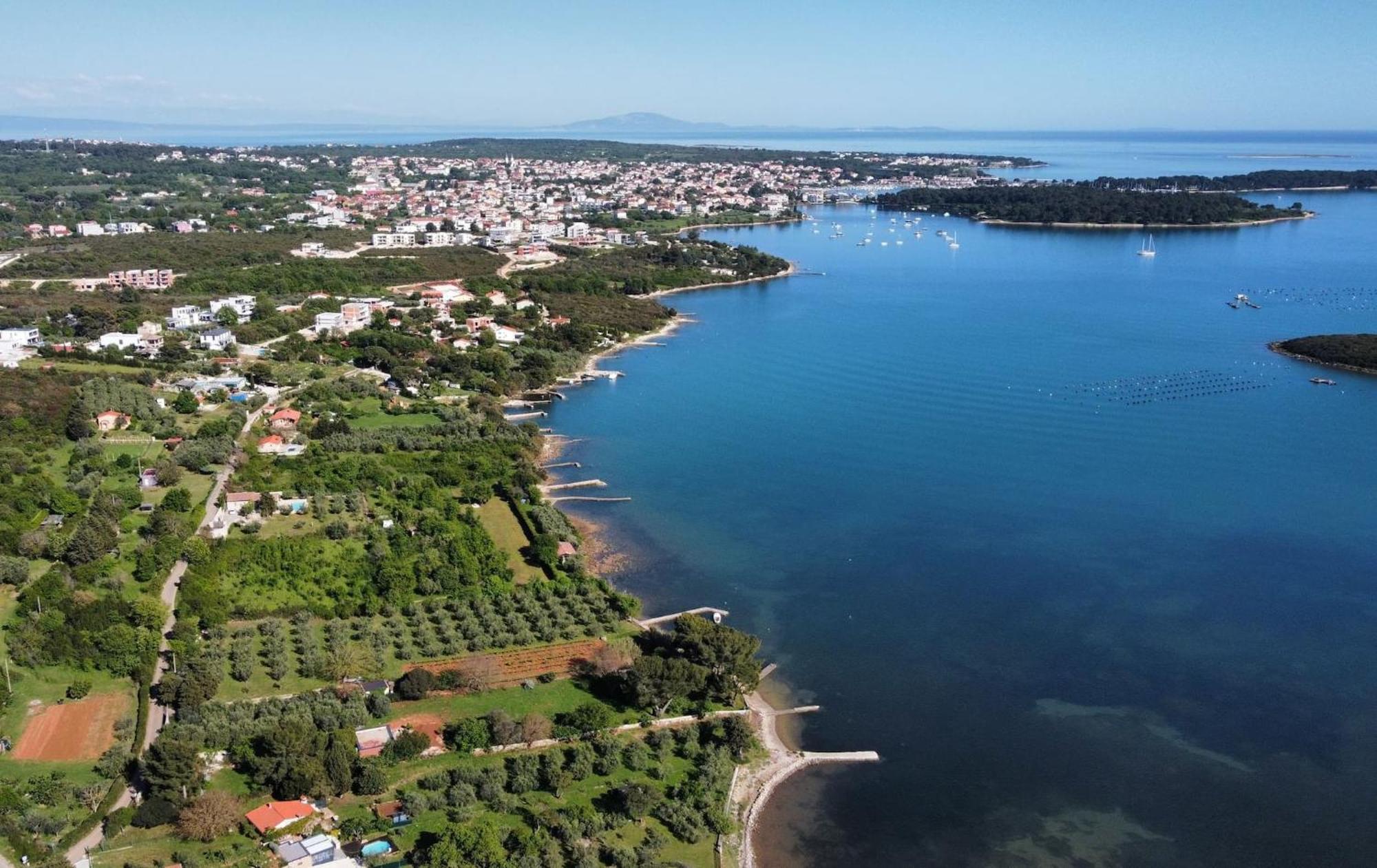 Villa Pura Vida With Sea View Pula Exteriör bild